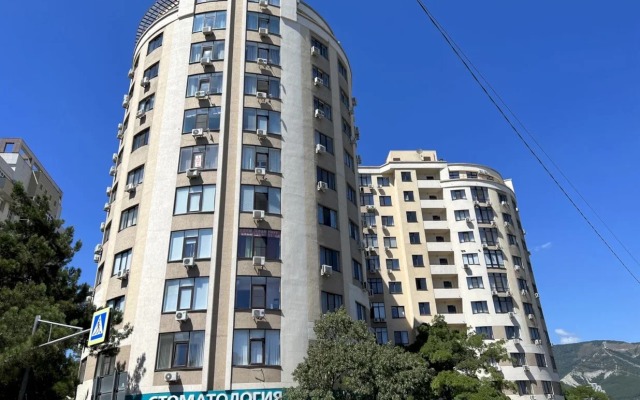 379 Na Kurzalnoy Apartments