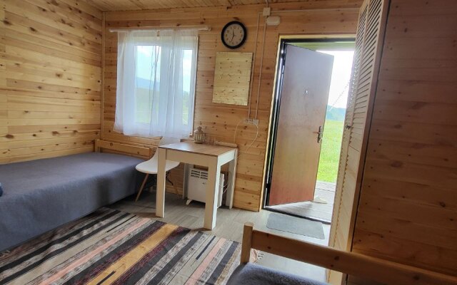 Yozhkiny Dachi Altay Glamping