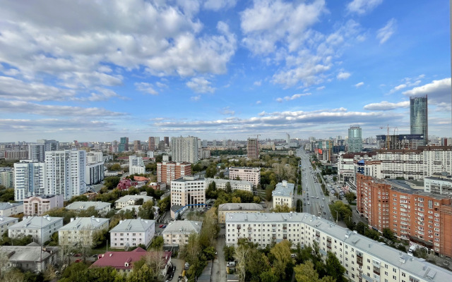 With a view on the 25th floor Flat