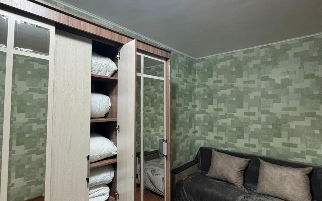 Na Koltsevoy 201 Flat