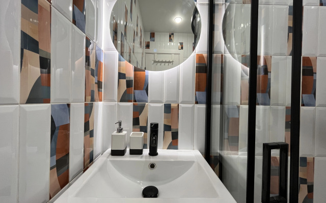 Unique Apart Indigo ryadom s Administratsiyey goroda i oblasti i MiTOK na Krasnoy 12 Apartment