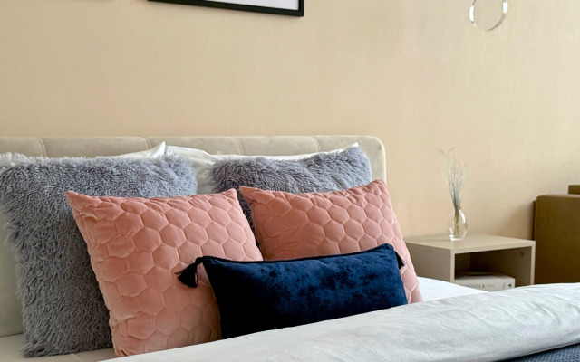 Dobry Dom Ryadom S Rzhd Meditsina Apartments