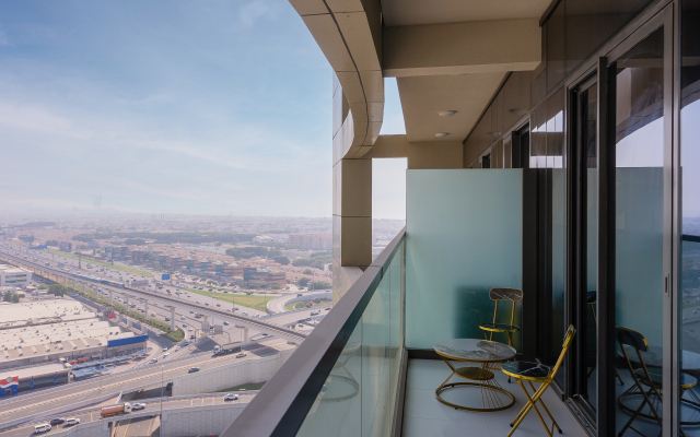 Next Level Business Bay Aykon City Apartments