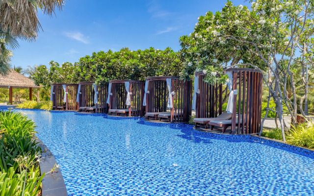 Resort Wyndham Grand KN Paradise Cam Ranh Resort