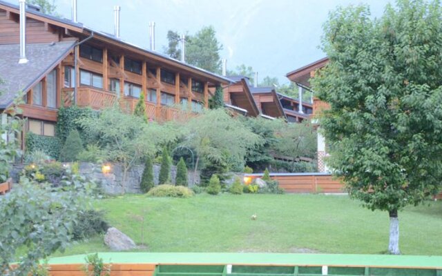 Rezidentsiya Park Shale Guest House