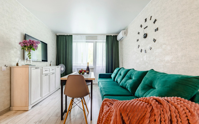S Sovremennym Remontom Flat