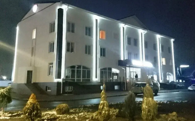 Отель Grand