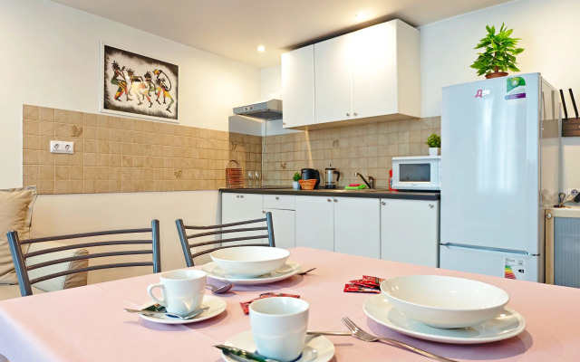 Apartamentyi Nevskij 18 Nikol I Mishel 1