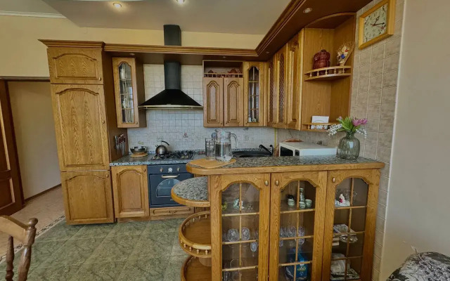 Semeyny lyuks s saunoy Flat