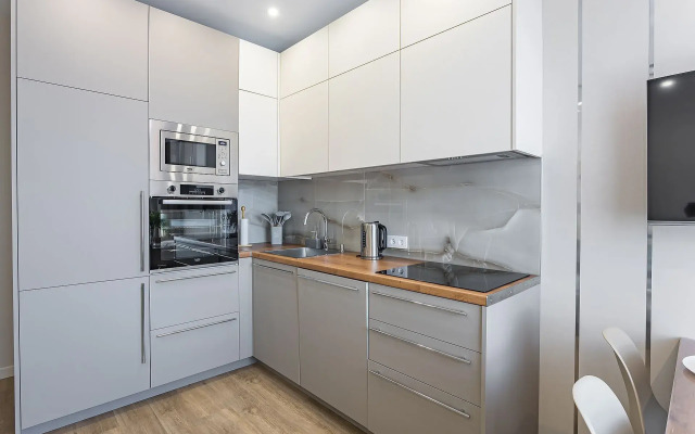 Апартаменты в центре города на улице Б Панина с парковкой Сова-Дом