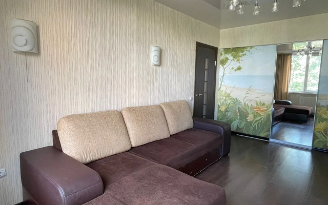 Апартаменты на Челнокова