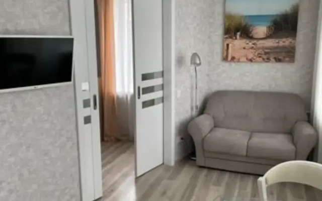 Avrova 13 Flat