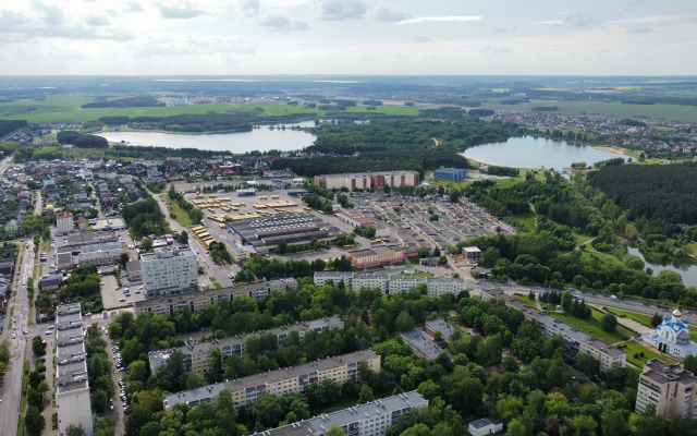 Bolshaya 3-Ka (78 Kv. M) Vozle Vodokhranilischa Flat