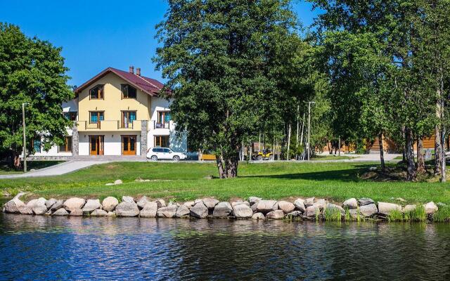 Yarkoye Hotel