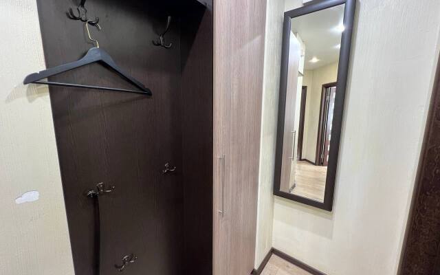 Апартаменты на улице Челюскинцев 101В