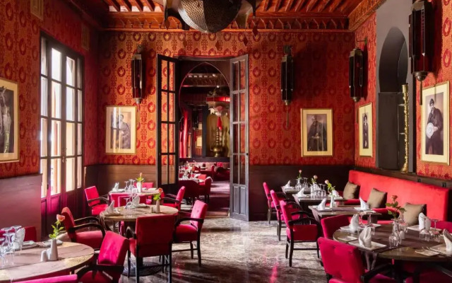 Отель Les Jardins De La Koutoubia