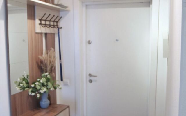 Two-Room Flat Mira str. 45