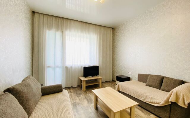 Vadima Podbelskogo 97/05 Apartments