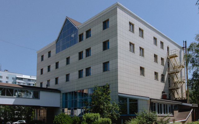 Отель 40-й Меридиан Яхт-клуб