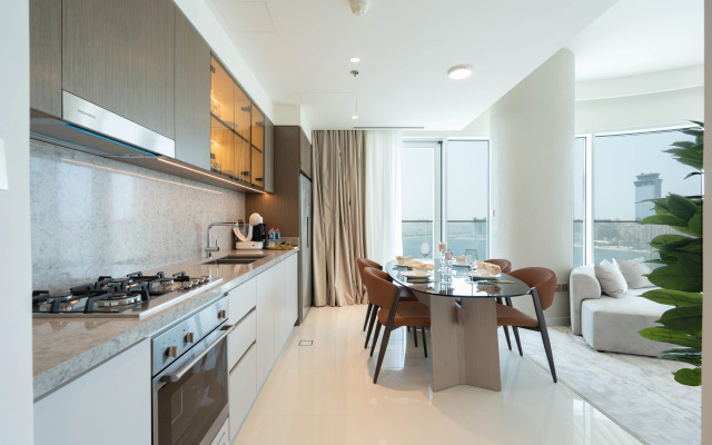 Апартаменты Keyrock Palm View Grand Bleu