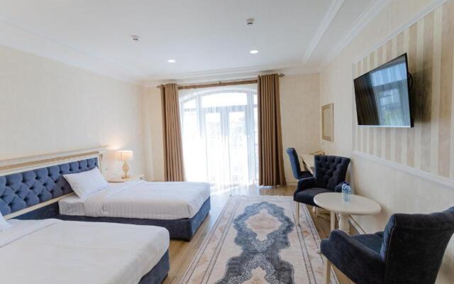 Royal Samarkand Hotel