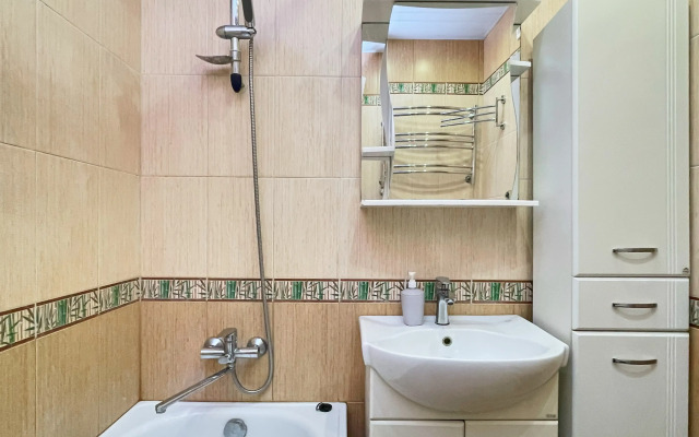 Udobnaya I Funktsionalnaya Kvartira, S Tihim Dvorikom Apartments