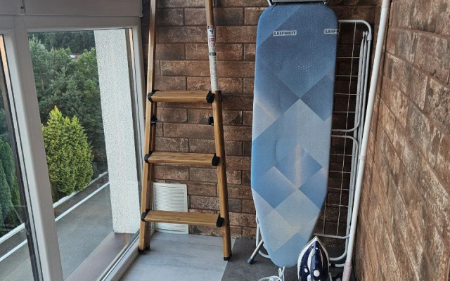 Квартира лофт над елями