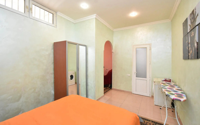 Apartment in Saryan Street Flat