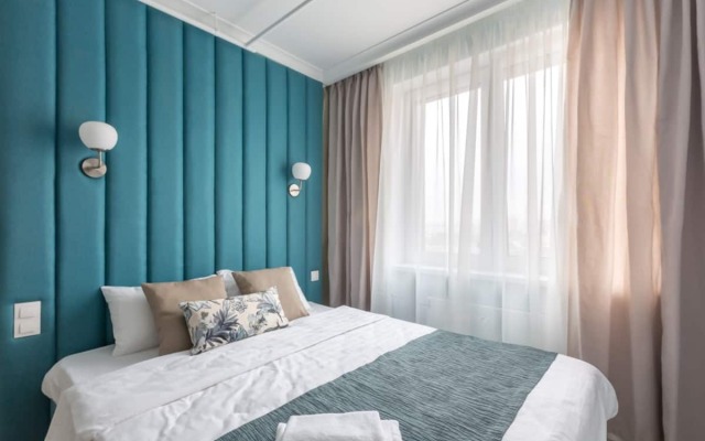 Apartment with Jacuzzi Lazurnaya
