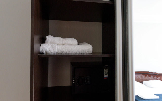 Апартаменты Графит