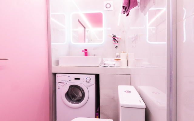 Studio v Rainbow Apartments