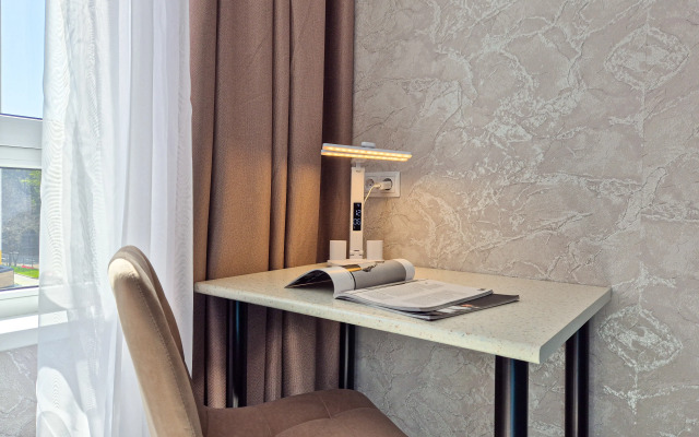 Prostornaya Studiya S Balkonom Flat