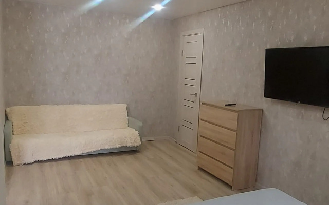 Na Leninskom 47a Flat