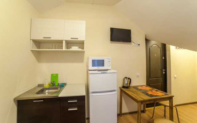 Apartments on Yunaya 6
