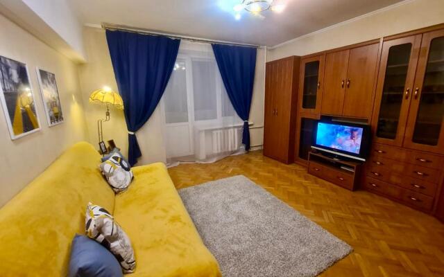 Dvukhkomnatnaya na Golyanovskom proezde Apartment