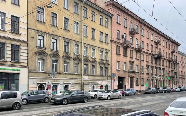 Апартаменты Prudius Apart на Васильевском острове (Осень)