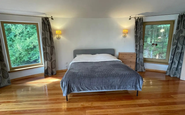 Круглый Дом в Горах