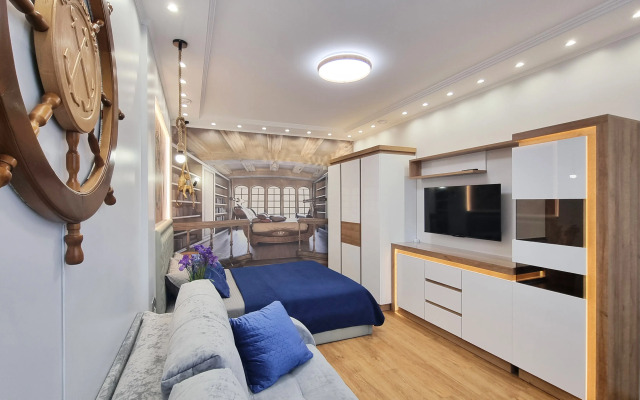 Квартира в Стиле Каюта Капитана Корабля