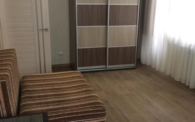 Dzerzhinskogo 92b Apartments