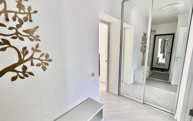 Квартира 2-комнатная на набережной