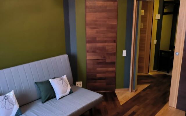 Yevro-apartamenty Lora Home na Yuzhnoy Apartments