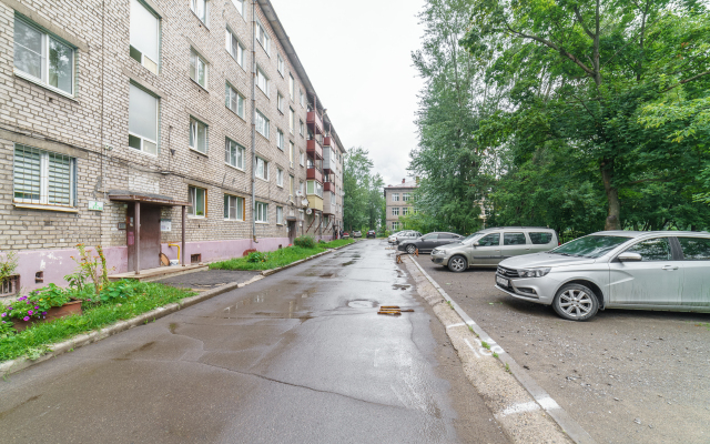 Ne Vopros v industrial'nom rajone Flat