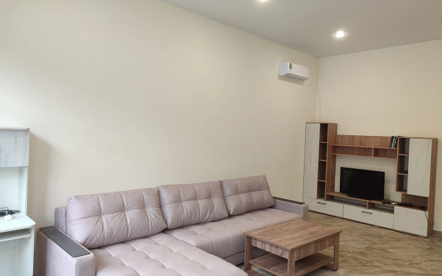 U Chyornogo Morya Private House