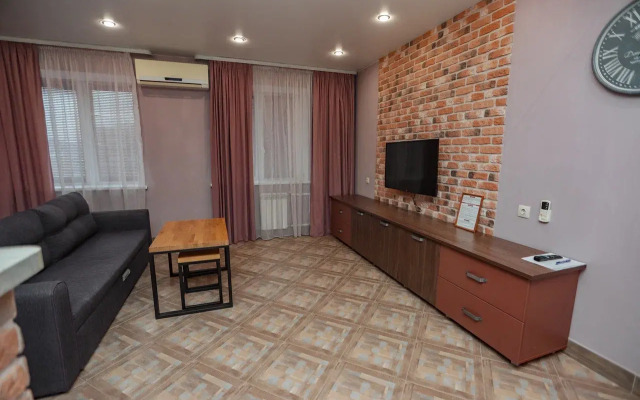 Yevro Uluchshenye V Irent72 Apartments