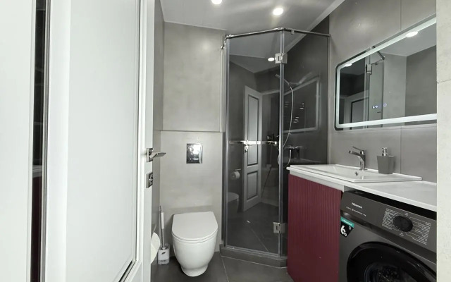 New Trendy 1Bd Apt, Unbeatable Location Flat