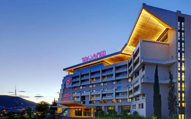 Sheraton Grand Tbilisi Metechi Palace Hotel