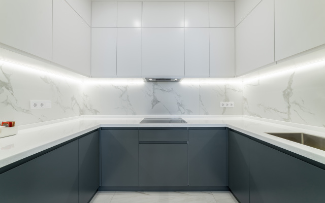 Apartments Luchezarny 1