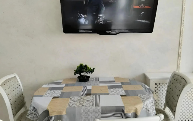 Квартира с видом на стадион