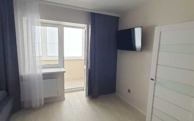 Odnokomnatnaya Na Svobody 38/2 Flat