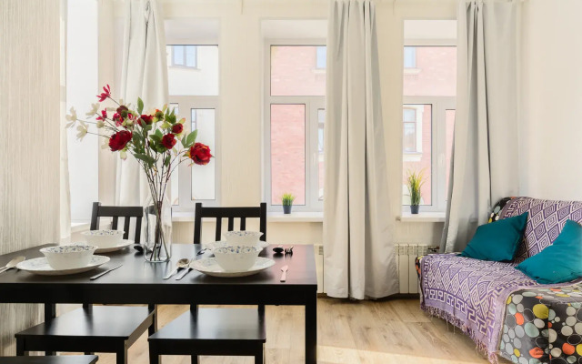 Квартира Улучшенная Просторная Студия БомбФлат на Гривцова